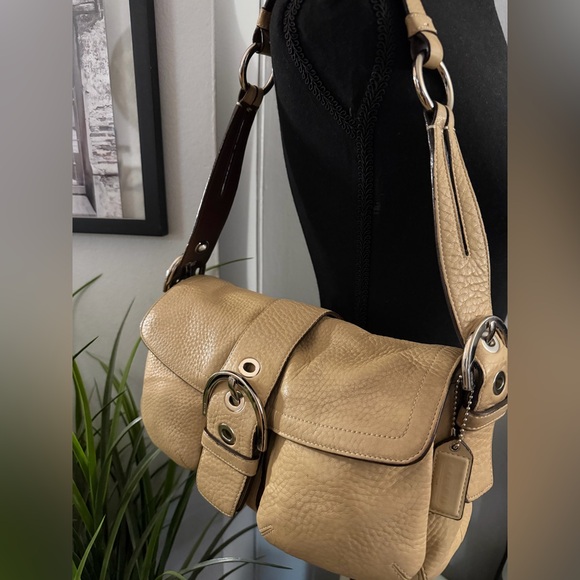 Coach Soho Double Pocket Shoulder Bag - Picture 13 of 15